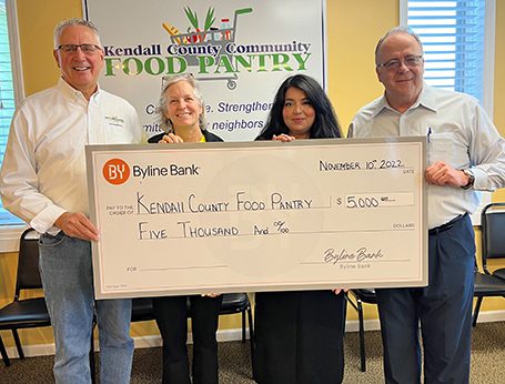 Byline Bank Donates to the Kendall County Community Food Pantry